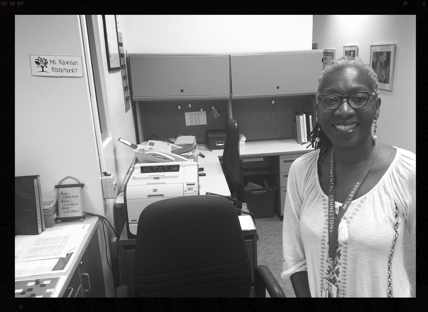 Ms. Liz Robinson Ms. Liz Robinson