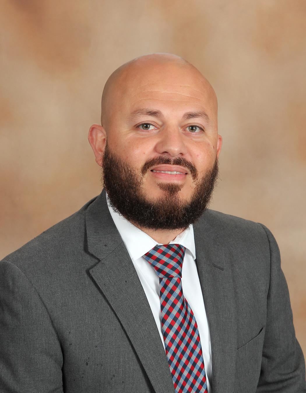 headshot of Jose Espinal 