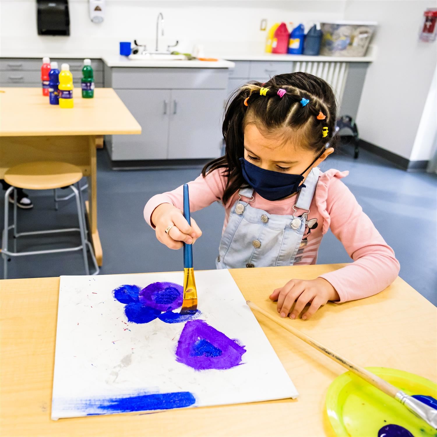  photo of student painting