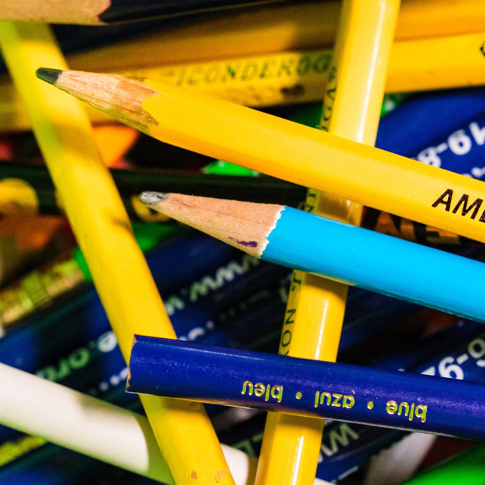  Close-up photo of a pile of pencils