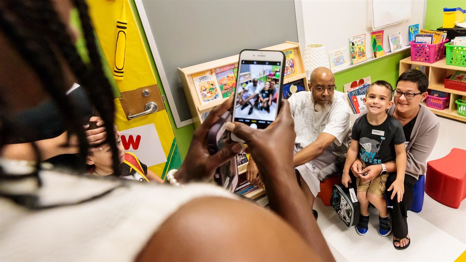 parents visit their child's school parents visit their child's school