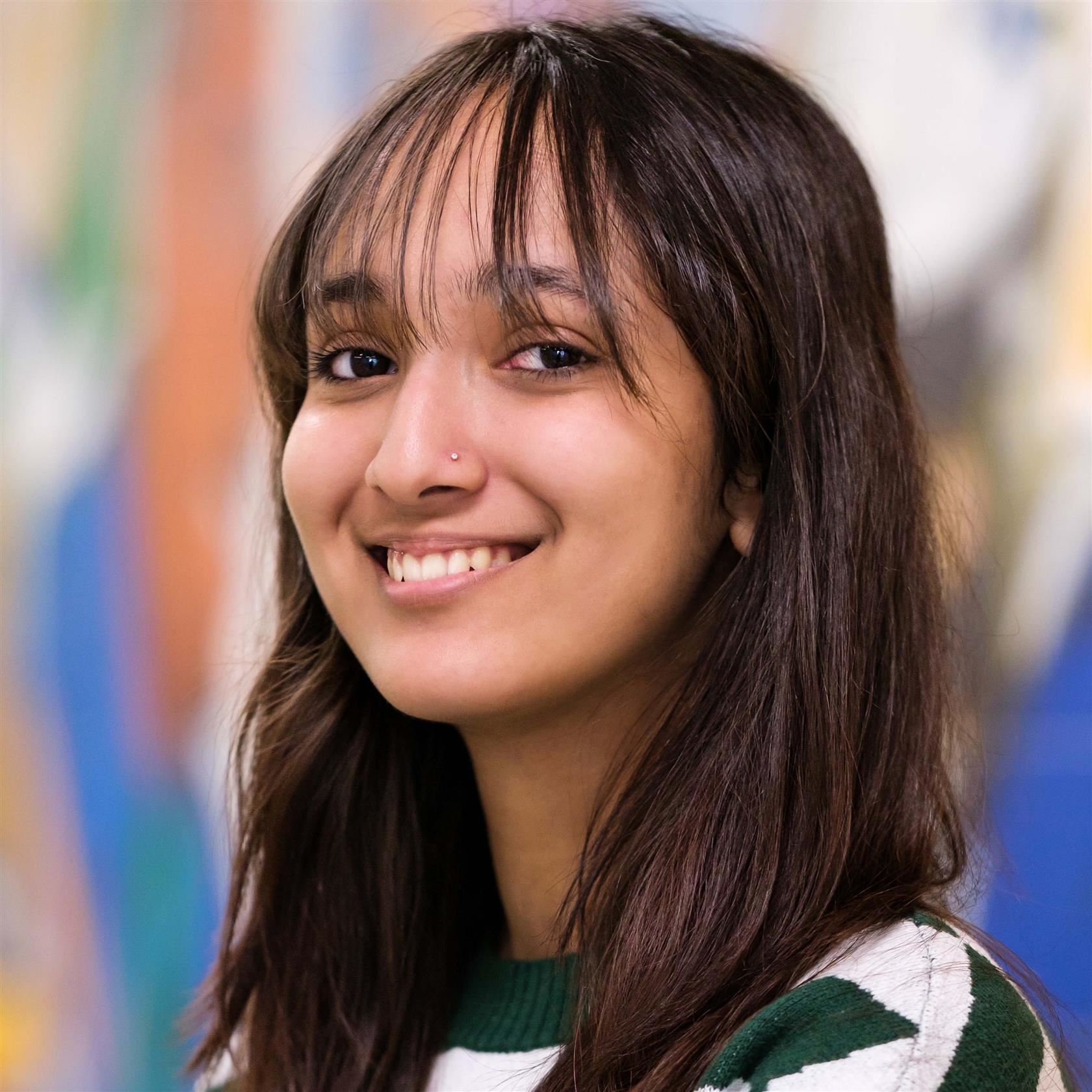  Daneen Khan