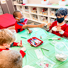 kids doing arts and crafts 