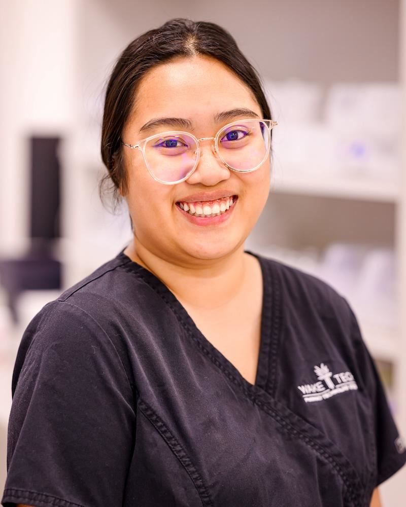Phuong smiles for the camera