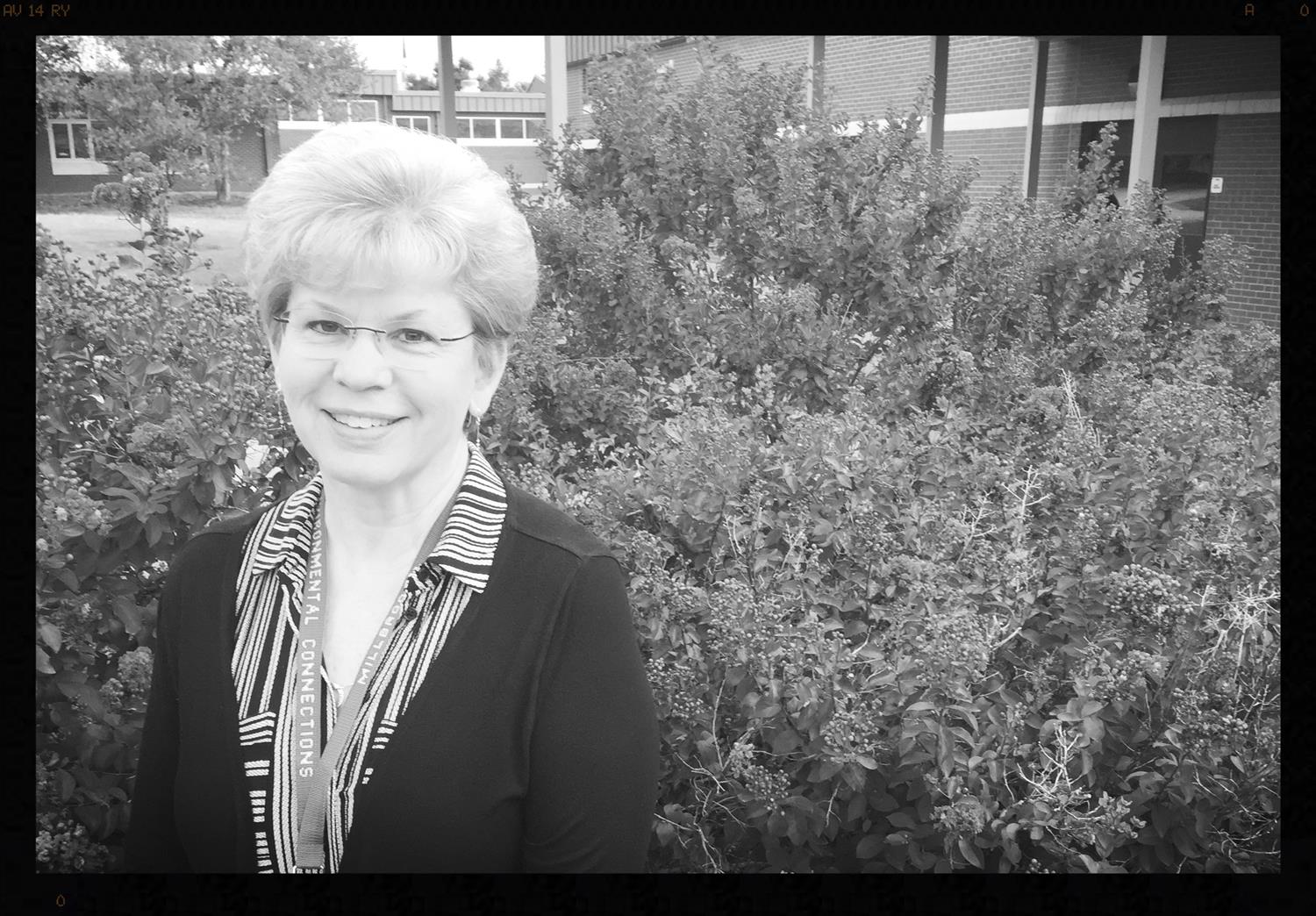 Dr. Jamee Lynch Dr. Jamee Lynch