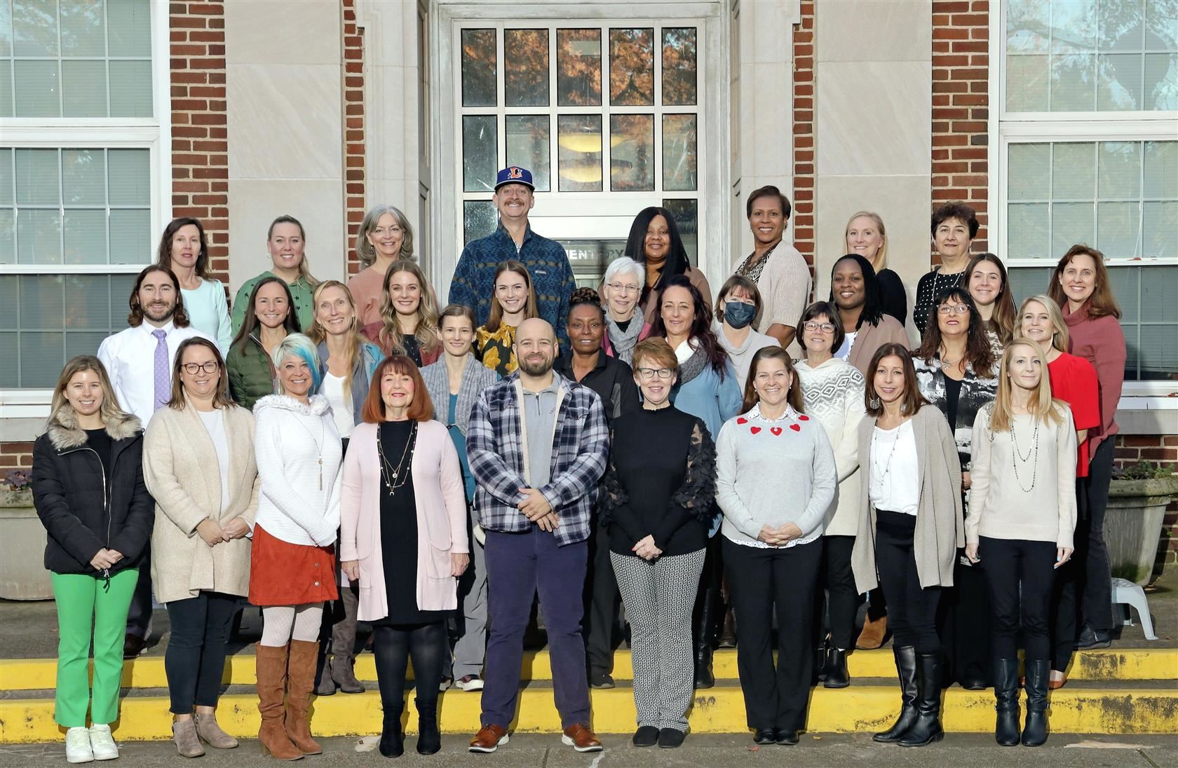 Olds ES 2022 - 2023 Staff Olds ES 2022 - 2023 Staff